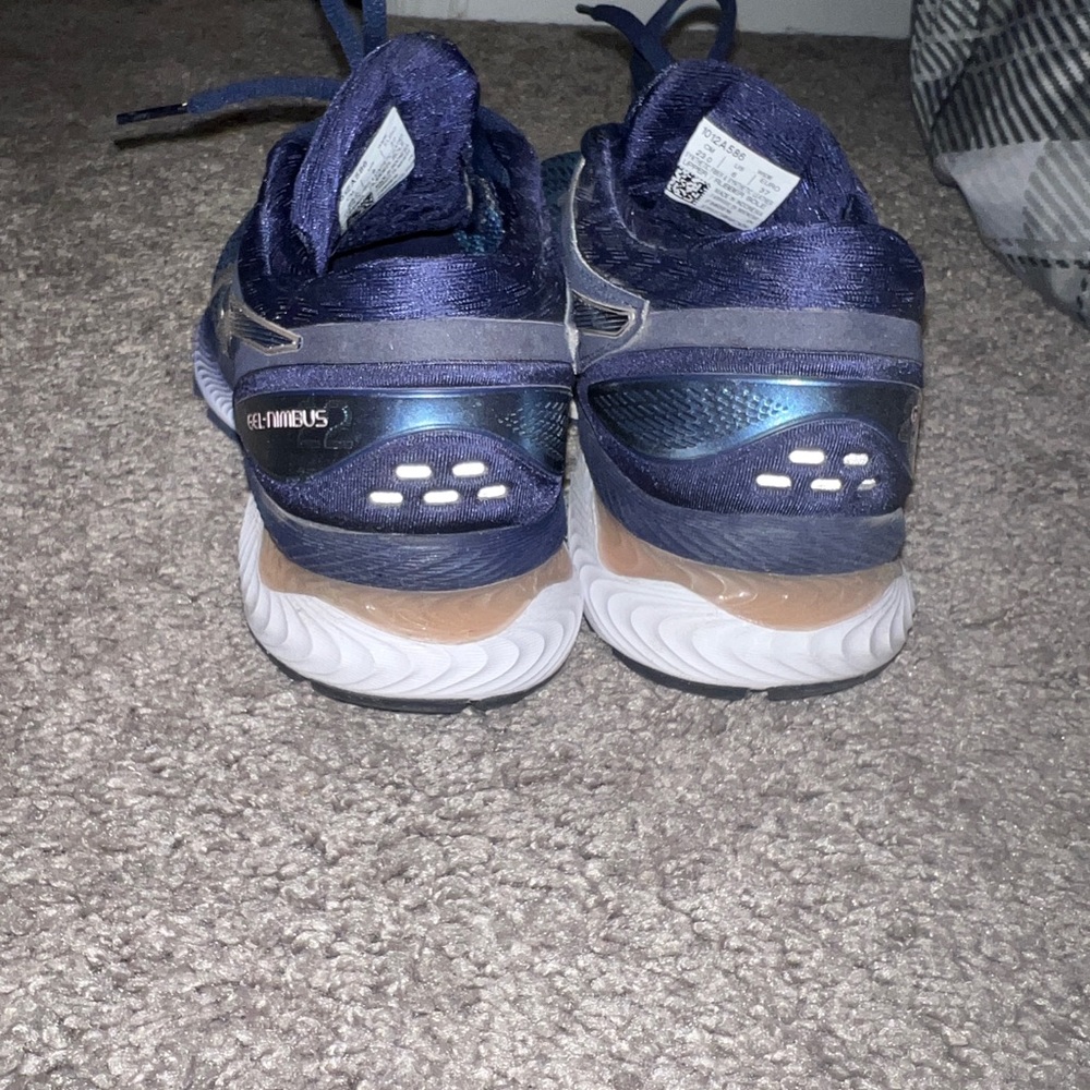 Womens Asics Gel-Nimbus 22 Wide Women's Running Shoe - Picture 8 of 9